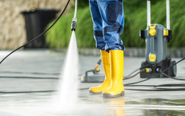 Why Choose Our Certified Pressure Washing Experts for Your Project Needs in Lake Mary Jane, FL?